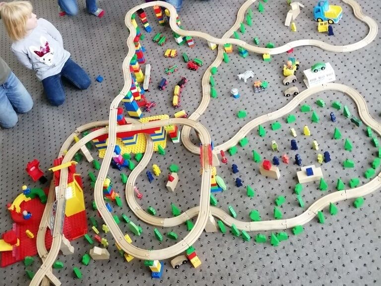 Holzeisenbahn