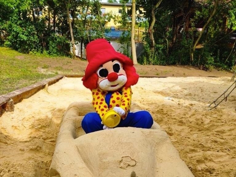 Clown Happy ìm Sandauto