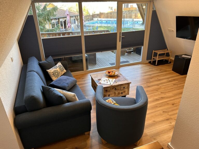 Gemütlicher Wohnbereich eines Familien Appartments im Family Club Harz